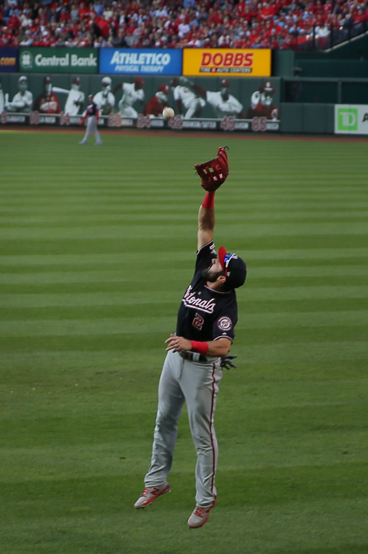 Washington Nationals vs St. Louis Cardinals, Game 2 NLCS in St. Louis